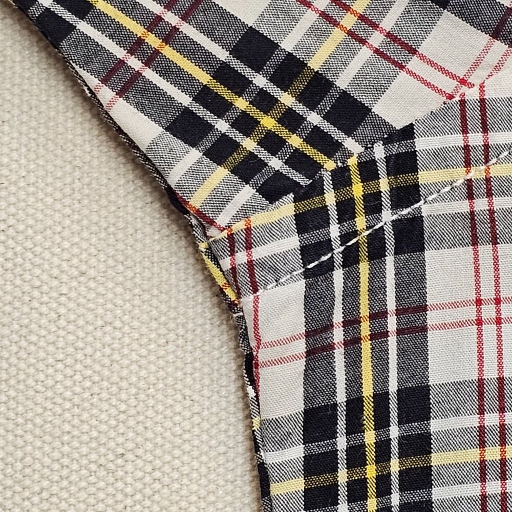UNTUCKit Button Down L - Picture 6 of 7